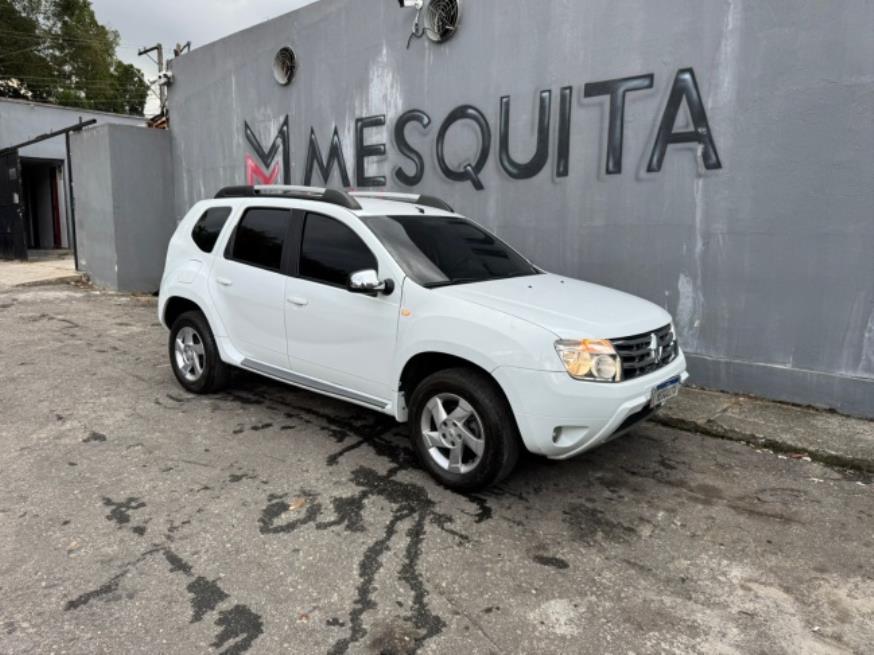 Foto ilustrativa 1 - RENAULT DUSTER DYNAMIC 1.6 2014 – BRANCA – FLEX