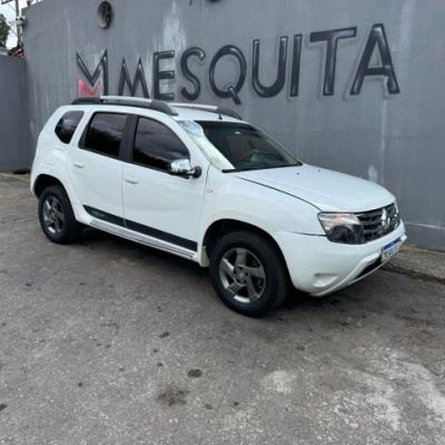 RENAULT DUSTER DYNAMIQUE 2.0 4X2 AUT. 2013 – BRANCA – FLEX