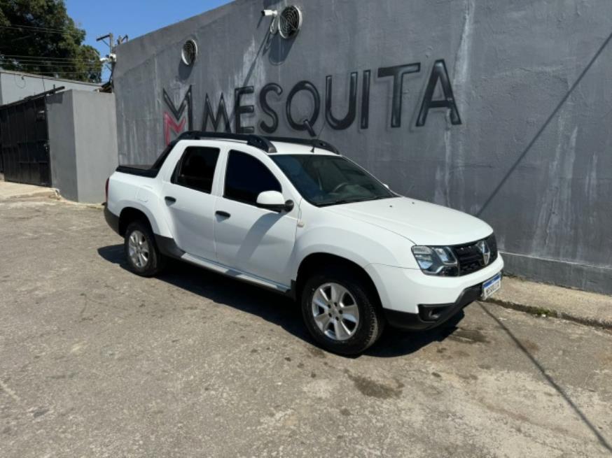 Foto ilustrativa 1 - RENAULT DUSTER OROCH EXPRESSION 1.6 2022 – BRANCA – GASOLINA