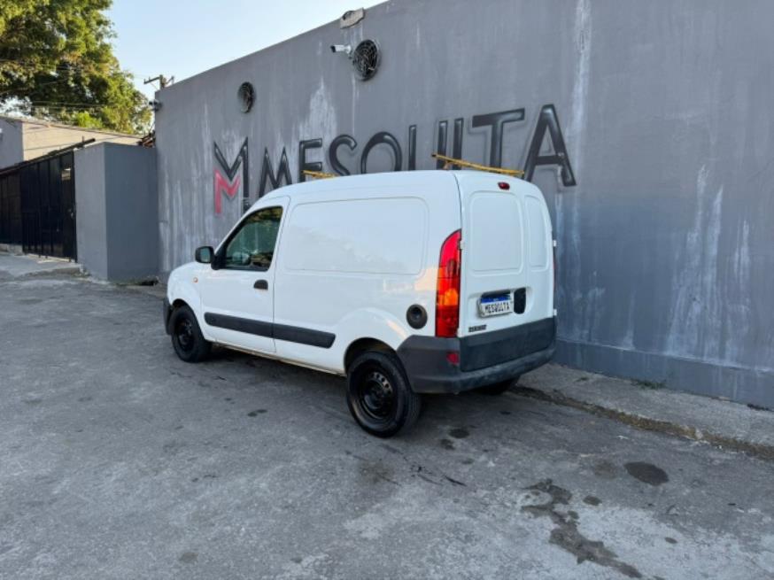 Foto ilustrativa 2 - RENAULT KANGOO EXPRESS 2014 – BRANCA – FLEX