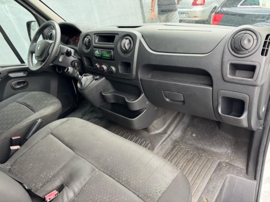 Foto ilustrativa 8 - RENAULT MASTER 2.3 FURGÃO 2022 – DIESEL