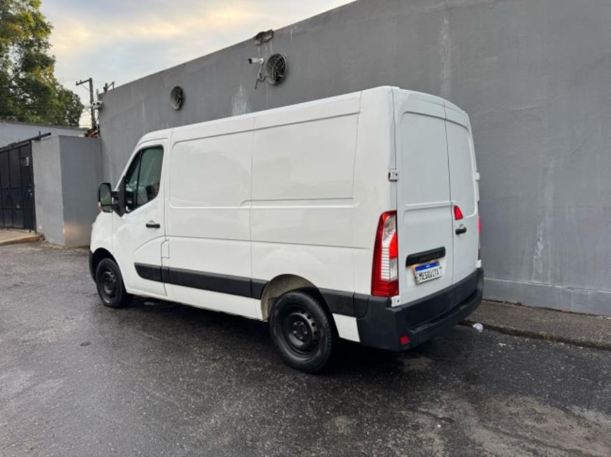 Foto ilustrativa 9 - RENAULT MASTER 2.3 FURGÃO 2022 – DIESEL