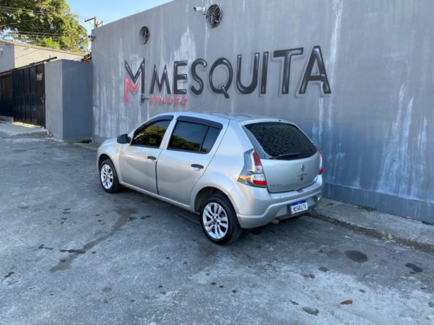 Foto ilustrativa 2 - RENAULT SANDERO EXP 2014 – PRATA – FLEX