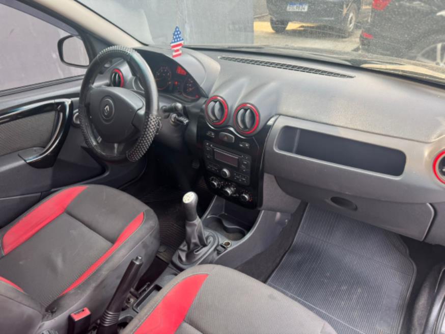 Foto ilustrativa 5 - RENAULT SANDERO STEPWAY 1.6 2013 – PRETO – FLEX