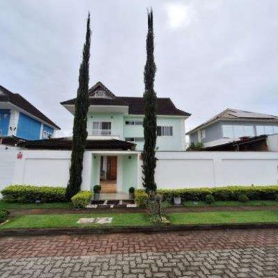 Rio de Janeiro/RJ – Recreio dos Bandeirantes – Casa com 242m²