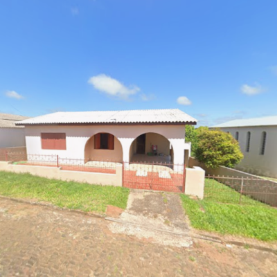 São Francisco de Assis/RS – Centro – Casa com 113m²