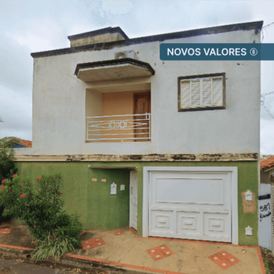 Sobrado | Terreno de 200m²