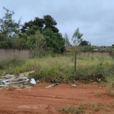 Terreno com A.T 360,00m²