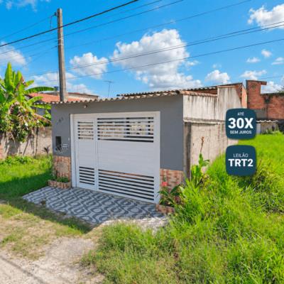 Terreno de 125m² | Benfeitorias