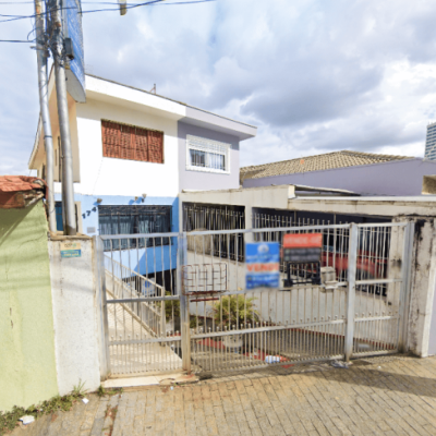 Terreno de 192m² | Benfeitorias
