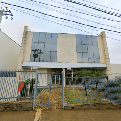 Terreno de 2.801m² | Constr. de  2.127m²