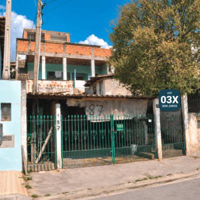 Terreno de 250m² | Constr. de 154m²