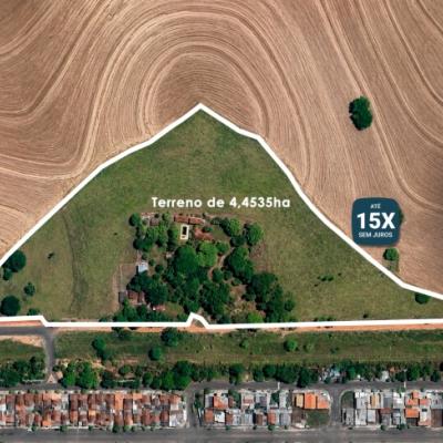 Terreno de 4,4535ha | Constr. de 925m²