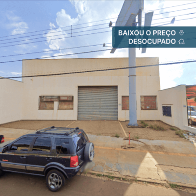 Terreno de 774m² | Constr. de 989m²