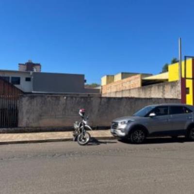 Terreno urbano com A.T 240,00m²