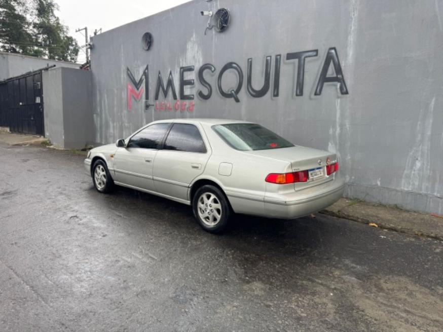 Foto ilustrativa 2 - TOYOTA CARMY XLE 3.0 2001 – PRATA – GASOLINA