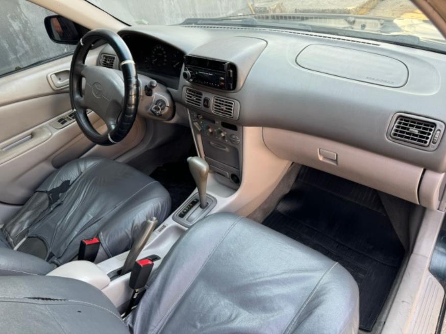Foto ilustrativa 5 - TOYOTA COROLLA XEI 1.8 2000 – VERDE – GASOLINA