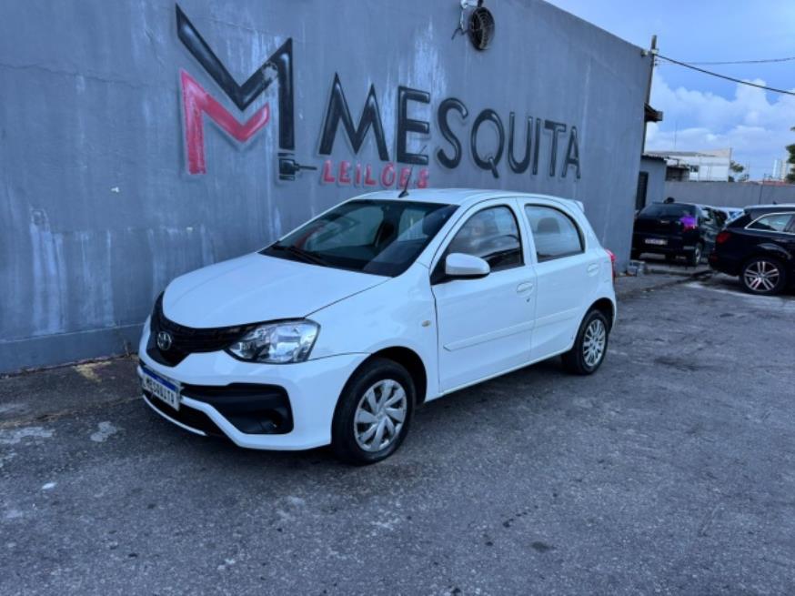 Foto ilustrativa 2 - TOYOTA ETIOS X 1.3 2017 – BRANCO – FLEX
