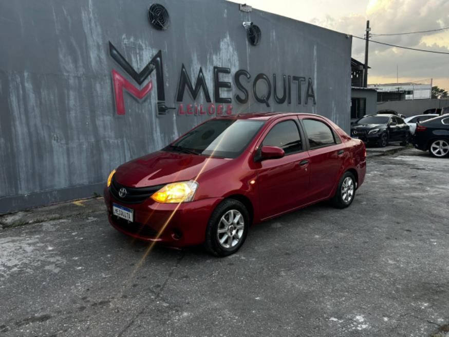 Foto ilustrativa 3 - TOYOTA ETIOS XS SEDAN 2015 – VERMELHO – FLEX/GNV