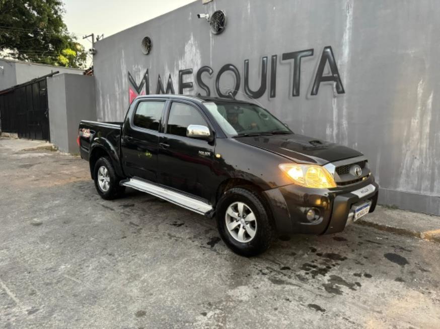 Foto ilustrativa 1 - TOYOTA HILUX CD 4X2 2.7 2009 – PRETA – GASOLINA