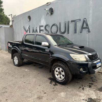 TOYOTA HILUX CD SRV D4-D 4X4 3.0 TDI AT 2015 – PRETA – DIESEL