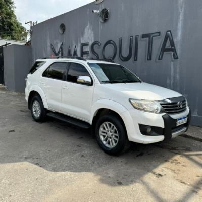 TOYOTA HILUX SW4 SR 2.7 2013 – BRANCA – FLEX
