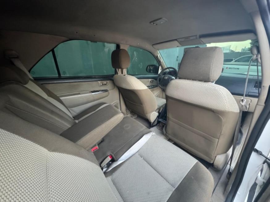 Foto ilustrativa 3 - TOYOTA HILUX SW4 SR 2.7 2014 – BRANCA – FLEX