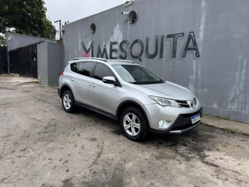 Foto ilustrativa 1 - TOYOTA RAV4 2.0 4X4 2014 – PRATA – GASOLINA