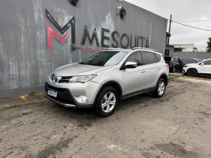 Foto ilustrativa 3 - TOYOTA RAV4 2.0 4X4 2014 – PRATA – GASOLINA