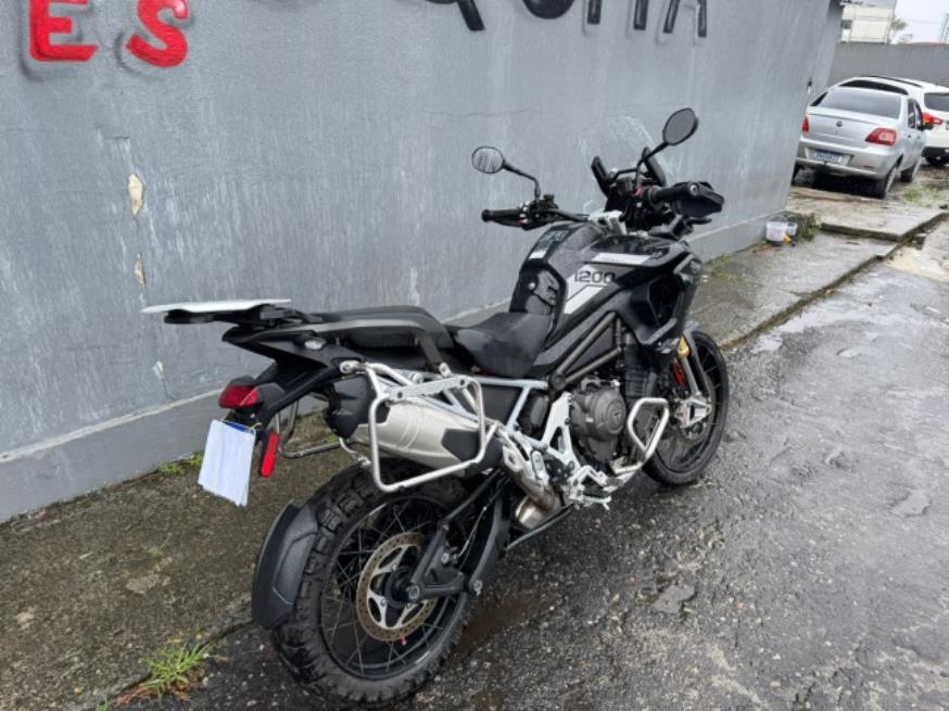 Foto ilustrativa 2 - TRIUMPH TIGER 1200 RALLY PRO 2022 – PRETO – GASOLINA