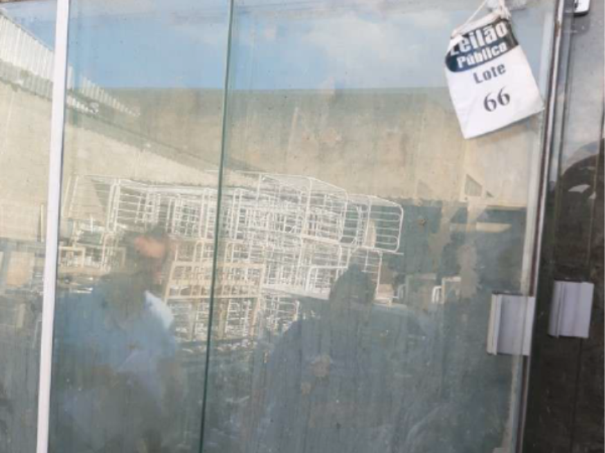 Foto ilustrativa 1 - VÁRIOS VIDROS TEMPERADOS