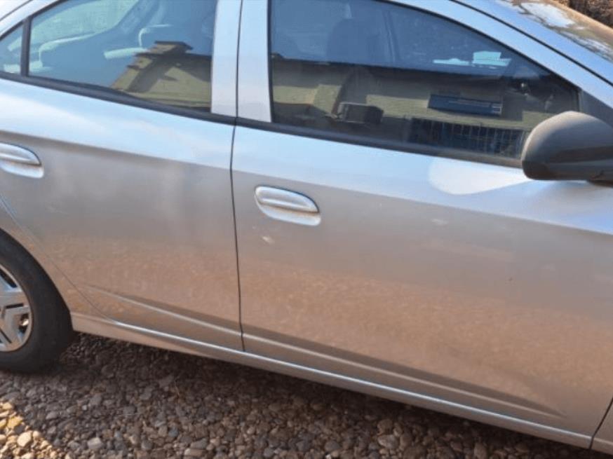 Foto ilustrativa 4 - Veículo GM/Chevrolet/Onix 1.0MT LT, 2015/16