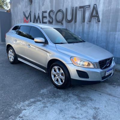 VOLVO XC60 AT 3.0  -PRATA – 2011 – GASOLINA
