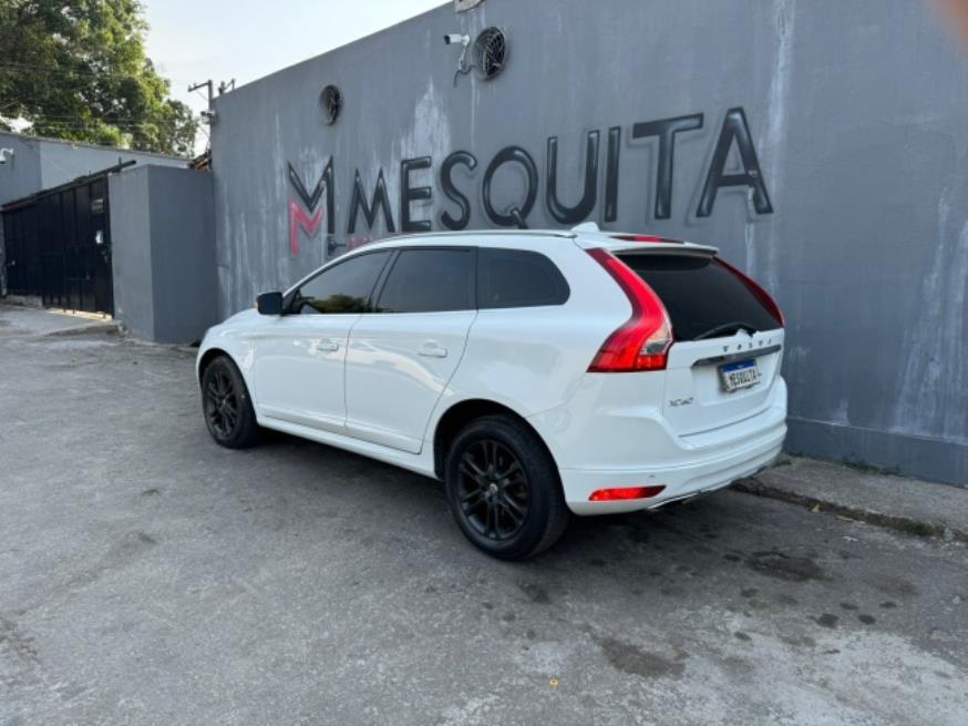 Foto ilustrativa 2 - VOLVO XC60 T5 DYNAMIC 2014 – BRANCA – GASOLINA