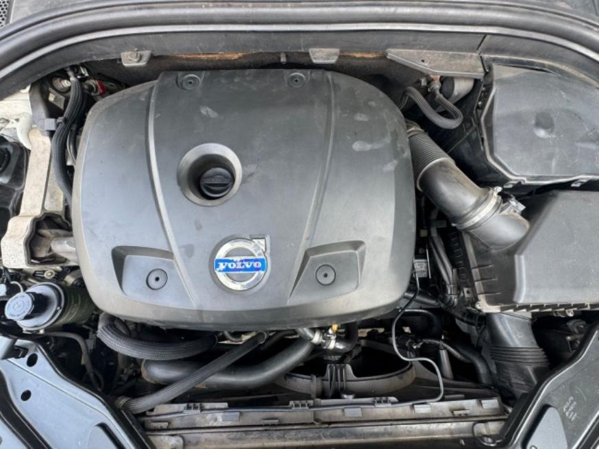 Foto ilustrativa 8 - VOLVO XC60 T5 DYNAMIC 2014 – BRANCA – GASOLINA