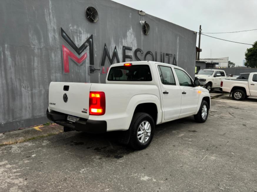 Foto ilustrativa 3 - VW AMAROK CD 4X4 SE 2018 – BRANCA – DIESEL