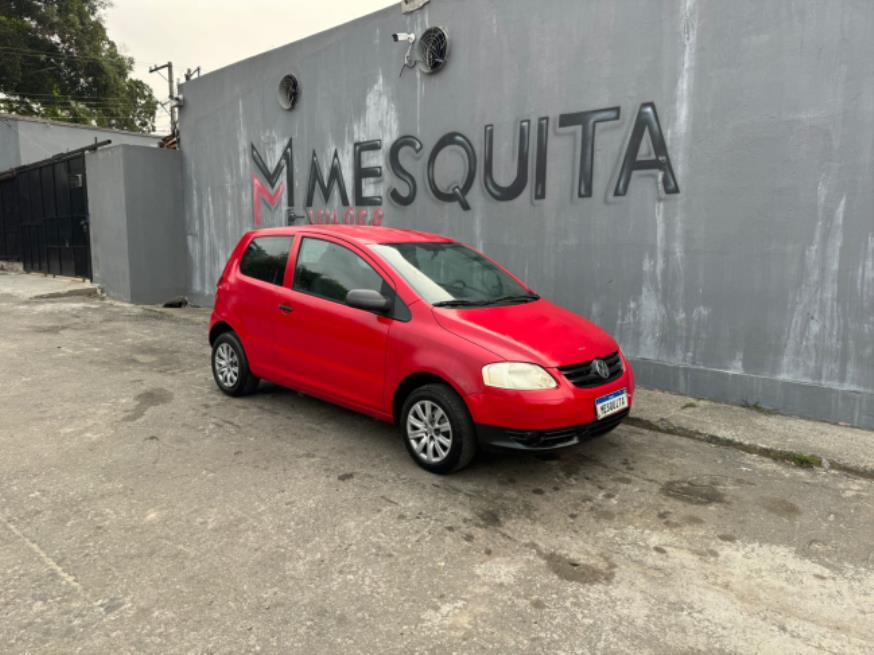 Foto ilustrativa 1 - VW FOX 1.0  2010 – VERMELHO – FLEX