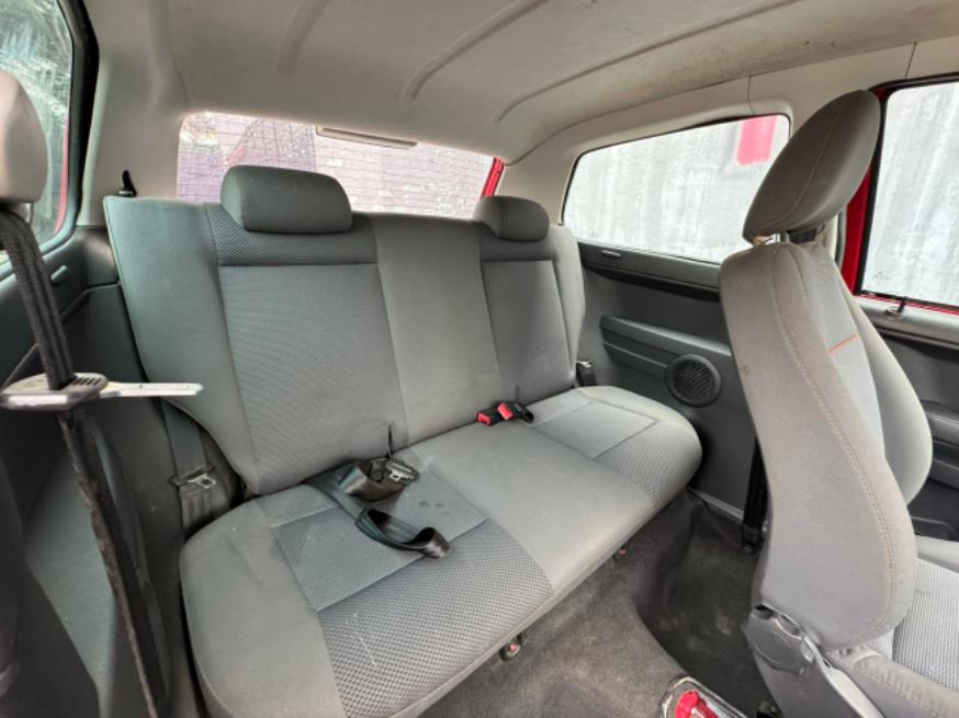 Foto ilustrativa 6 - VW FOX 1.0  2010 – VERMELHO – FLEX