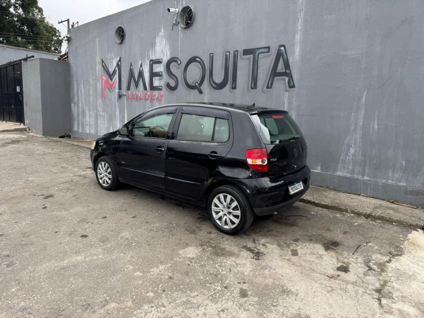 Foto ilustrativa 2 - VW FOX 1.6 PLUS 2009 – PRETO –
