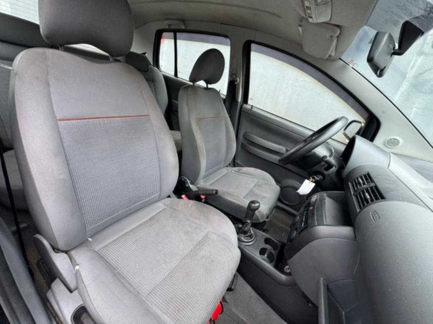 Foto ilustrativa 6 - VW FOX 1.6 PLUS 2009 – PRETO –