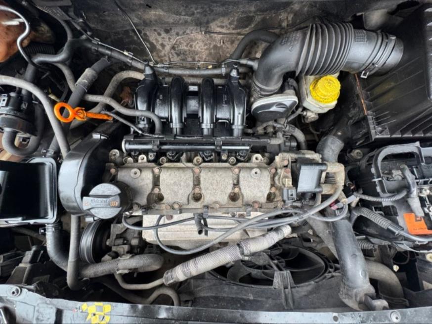 Foto ilustrativa 8 - VW FOX 1.6 PLUS 2009 – PRETO –
