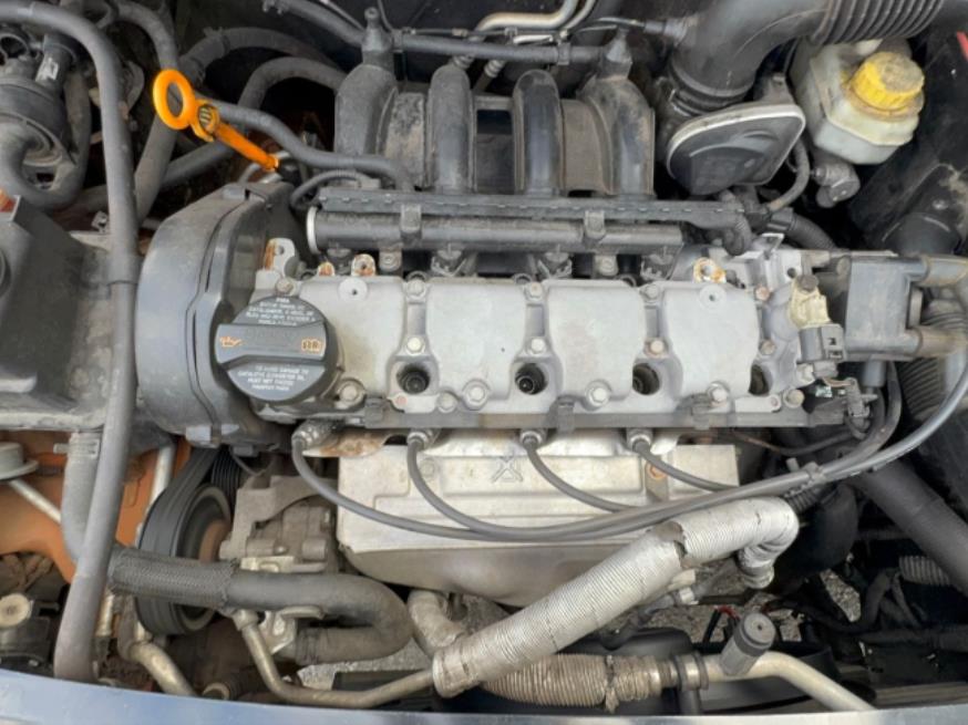 Foto ilustrativa 7 - VW FOX ROUTE 1.6 2009 – PRETO – GASOLINA