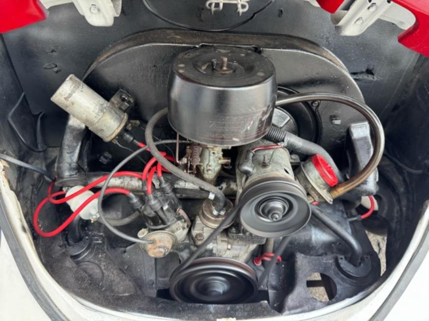 Foto ilustrativa 5 - VW FUSCA 1985 – BRANCO – GASOLINA