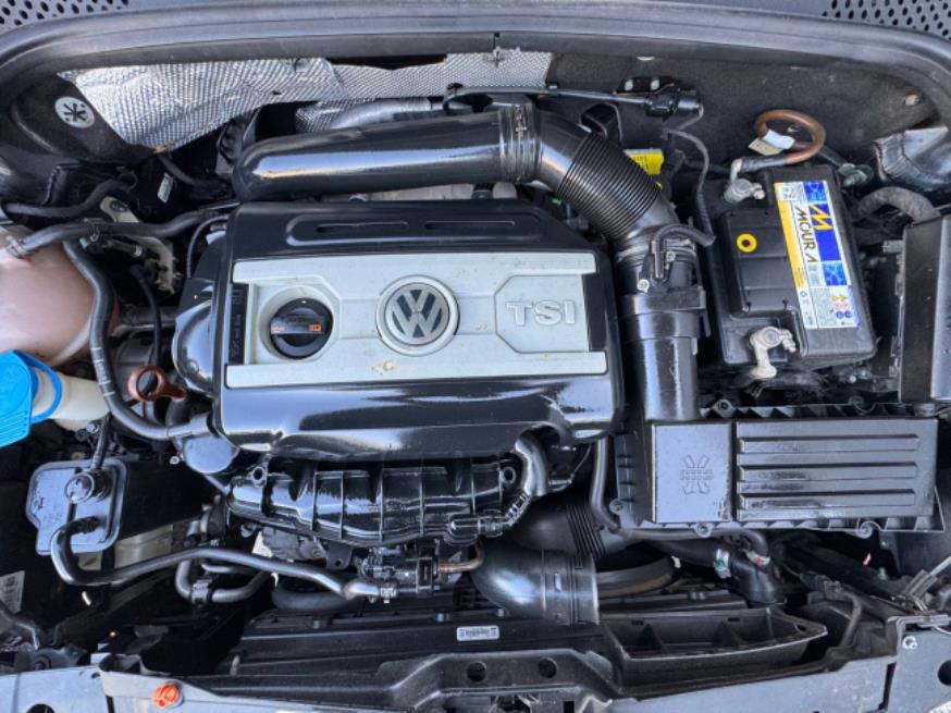 Foto ilustrativa 8 - VW FUSCA 2.0T 2013 – PRETO – GASOLINA