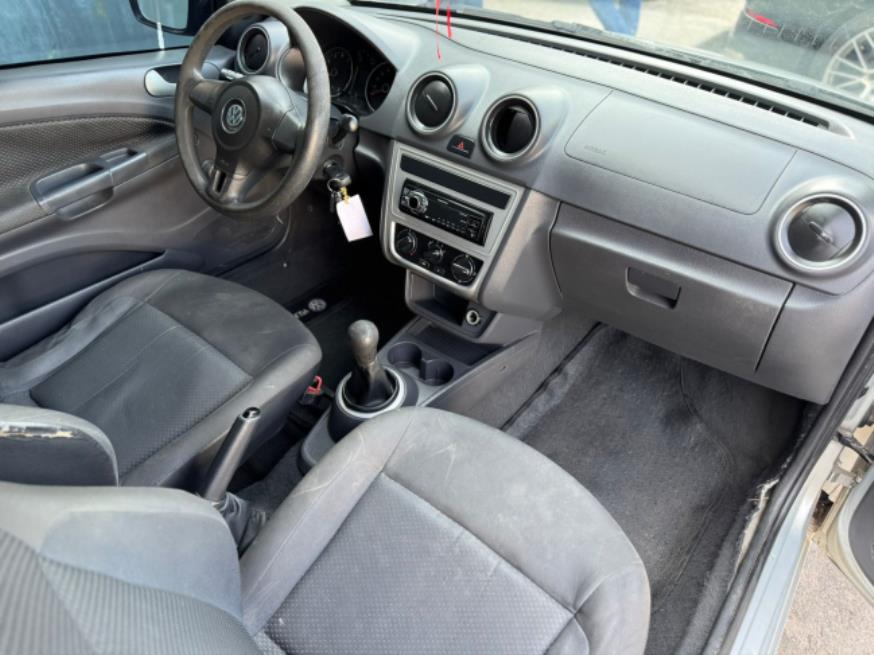 Foto ilustrativa 5 - VW GOL 1.0 CITY 2015 – PRATA – FLEX