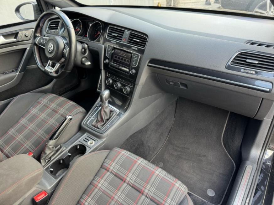 Foto ilustrativa 6 - VW Golf GTi 2.0 TSI 220cv Aut. BLINDADO 2015  – PRETO – GASOLINA