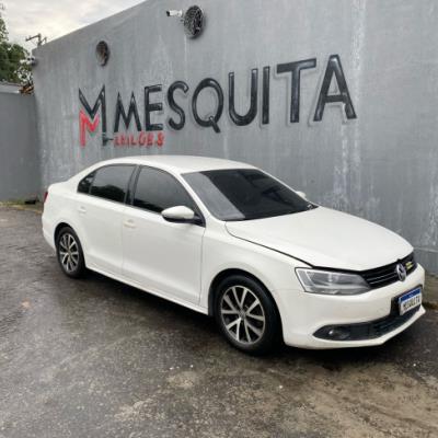 VW JETTA 2013 – BRANCO – FLEX