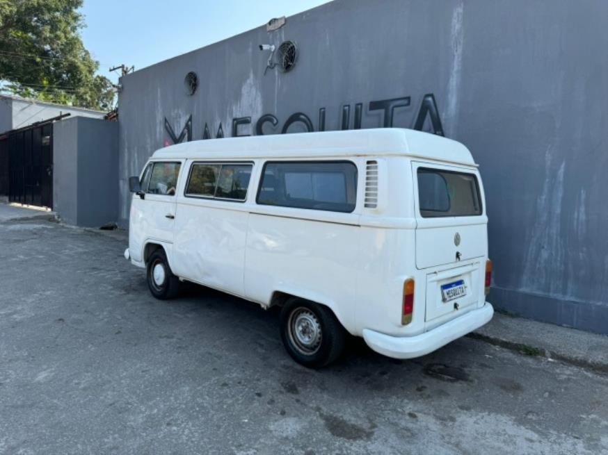 Foto ilustrativa 2 - VW KOMBI 1998 – BRANCA – GASOLINA