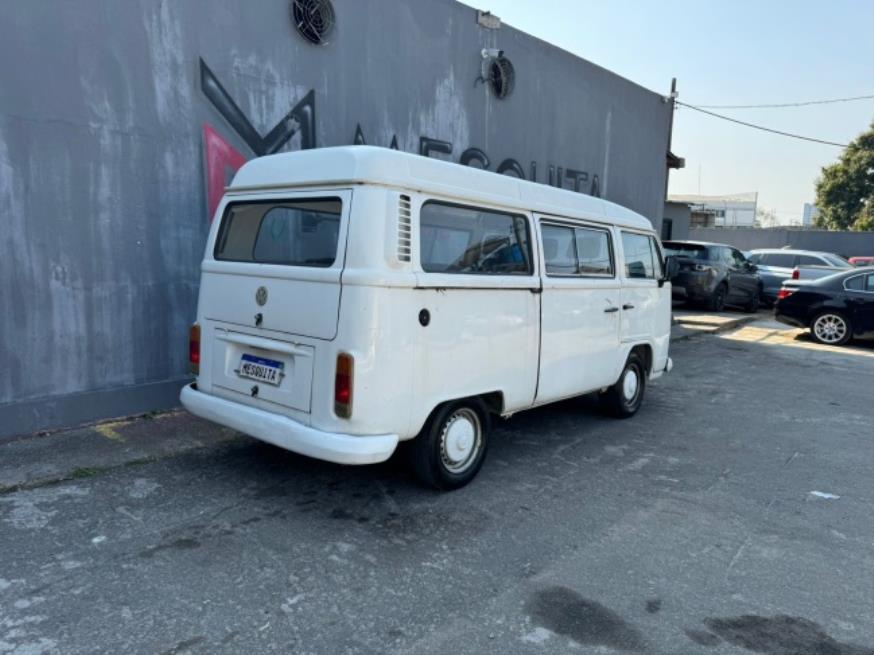 Foto ilustrativa 4 - VW KOMBI 1998 – BRANCA – GASOLINA