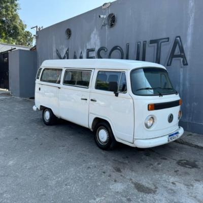 VW KOMBI 1998 – BRANCA – GASOLINA